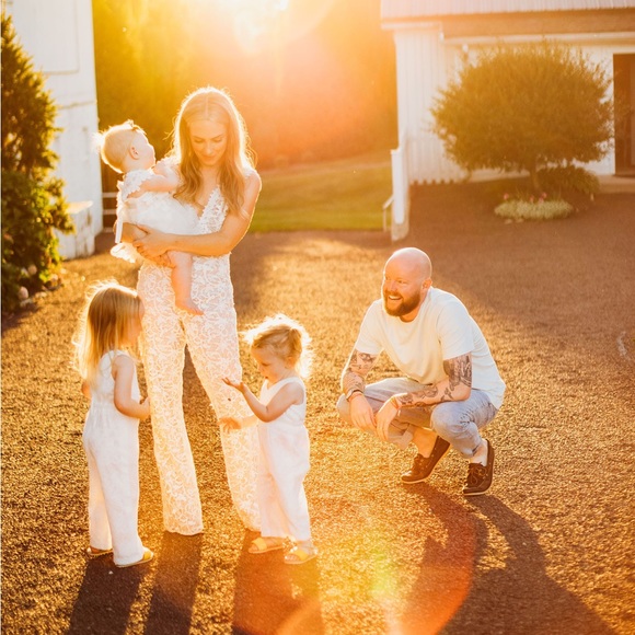Lace Flower Girl Jumpsuit - Picture 4 of 4